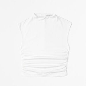 NWT. Abercrombie & Fitch White The A&F Paloma Top.